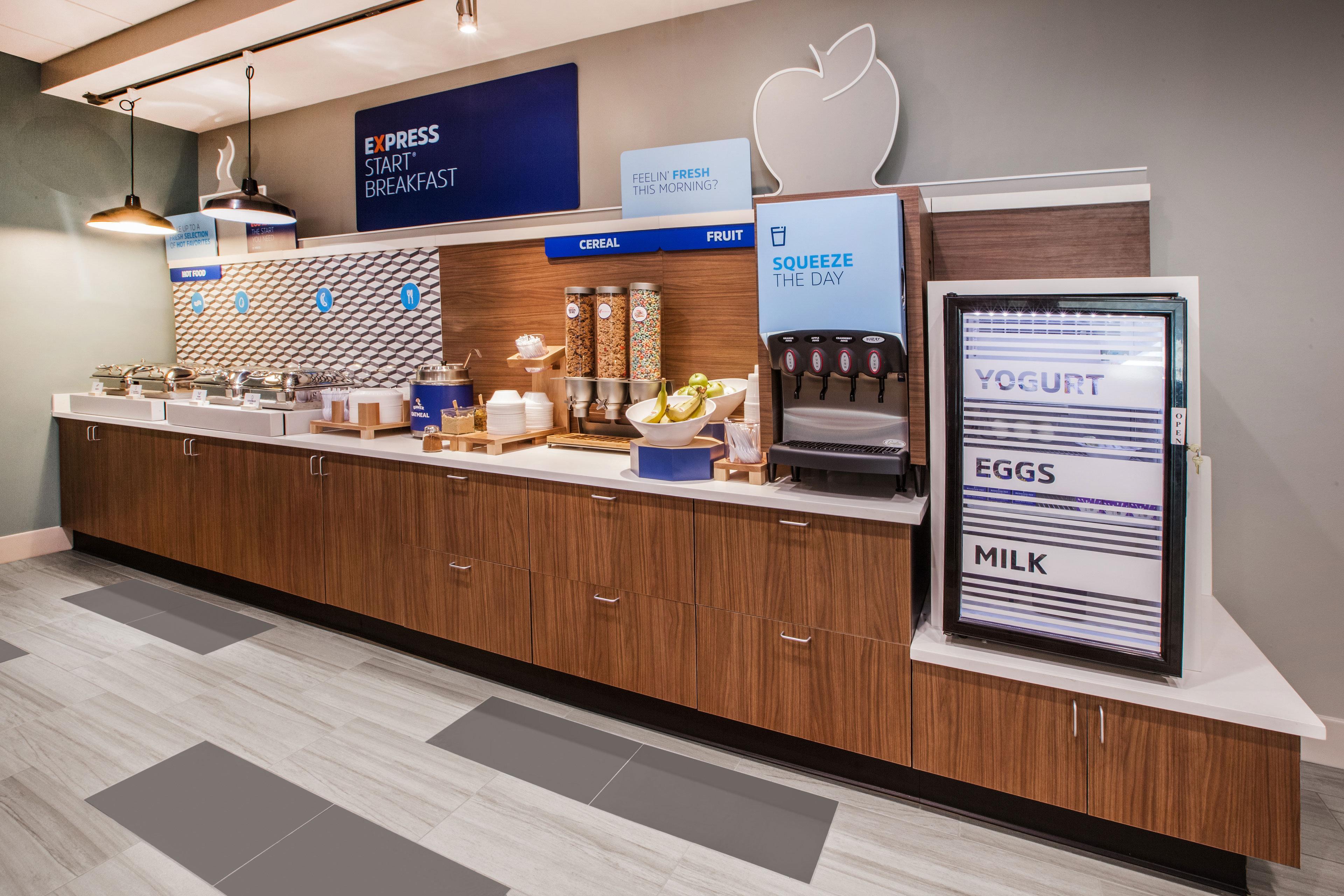 Holiday Inn Express Florence Northeast By Ihg Exterior photo